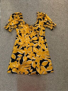Who What Wear Mustard Yellow Floral Sundress with Black Accents
